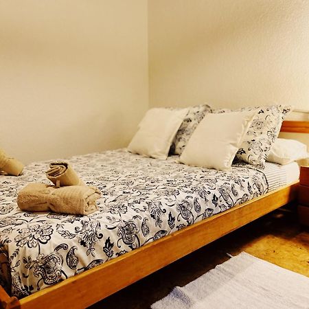 Pau - Room In Shared Apartment Euroviajeros Pineda de Mar Esterno foto